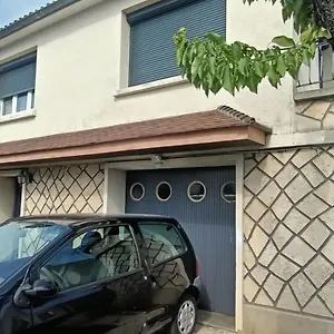 Guibert - Spacieux A 20 Min De Paris Apartment