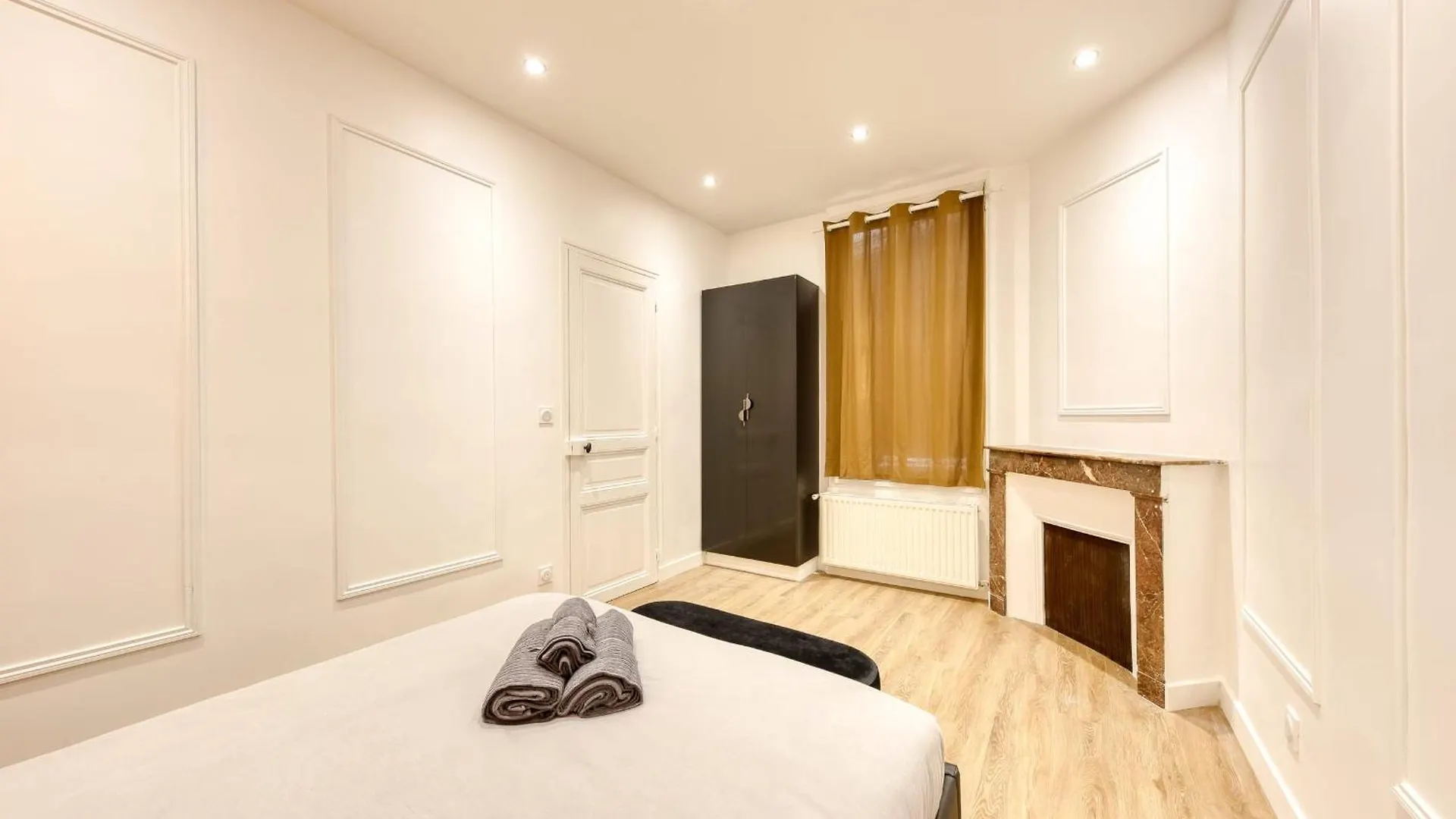 L'Escale - Proche Orly - Paris - Rer C Apartment Villeneuve-le-Roi 0*,  France